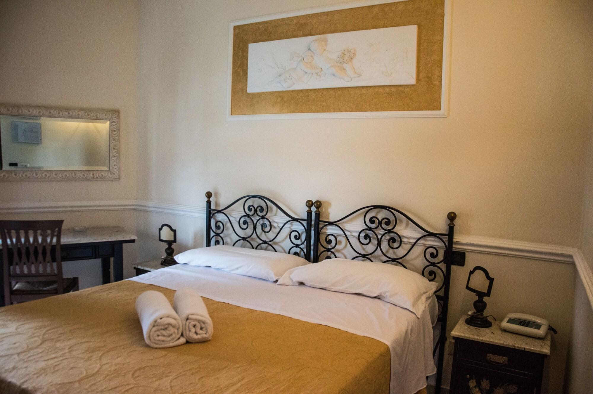 Hotel & Apartments Villa Linda Giardini Naxos Luaran gambar