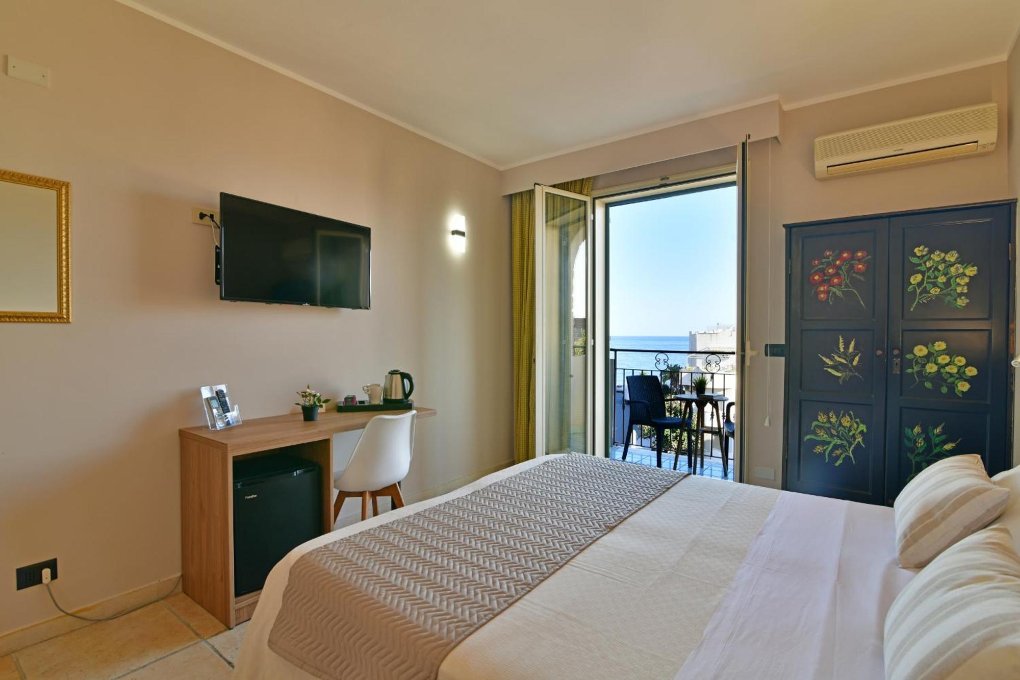 Hotel & Apartments Villa Linda Giardini Naxos Luaran gambar
