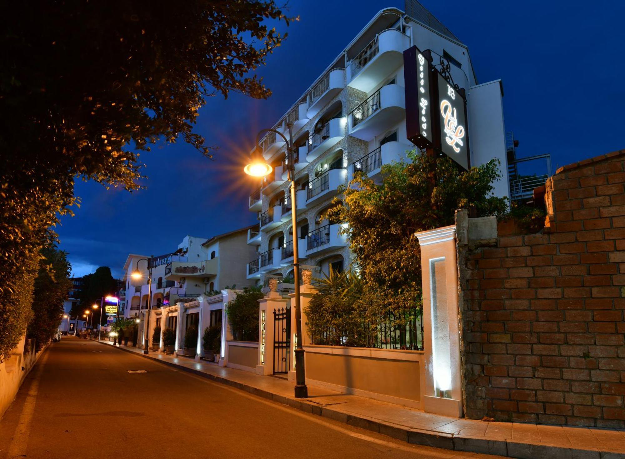 Hotel & Apartments Villa Linda Giardini Naxos Luaran gambar