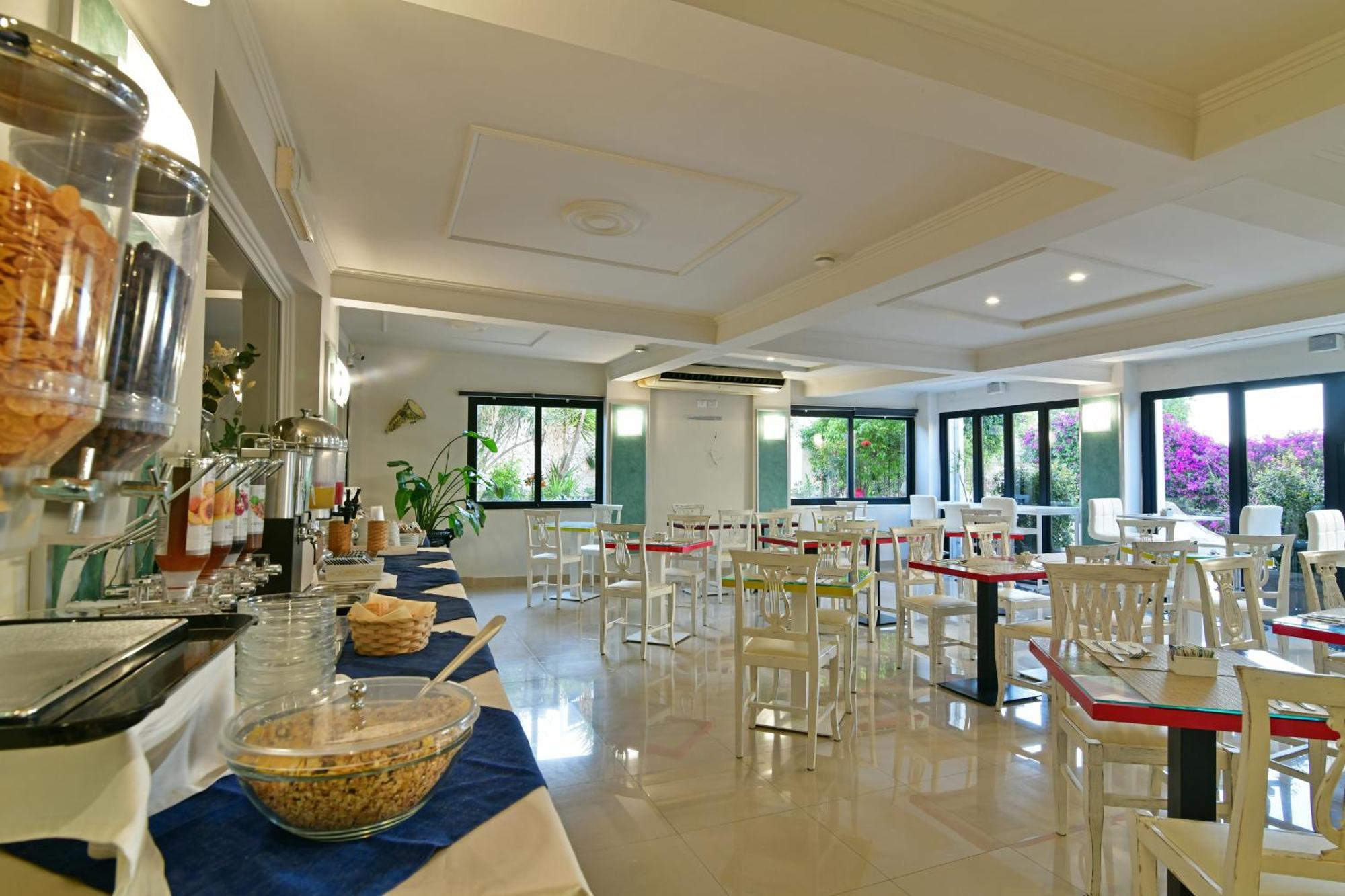 Hotel & Apartments Villa Linda Giardini Naxos Luaran gambar